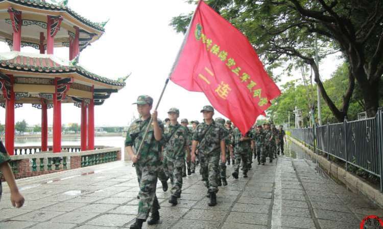 廈門軍事訓練夏令營