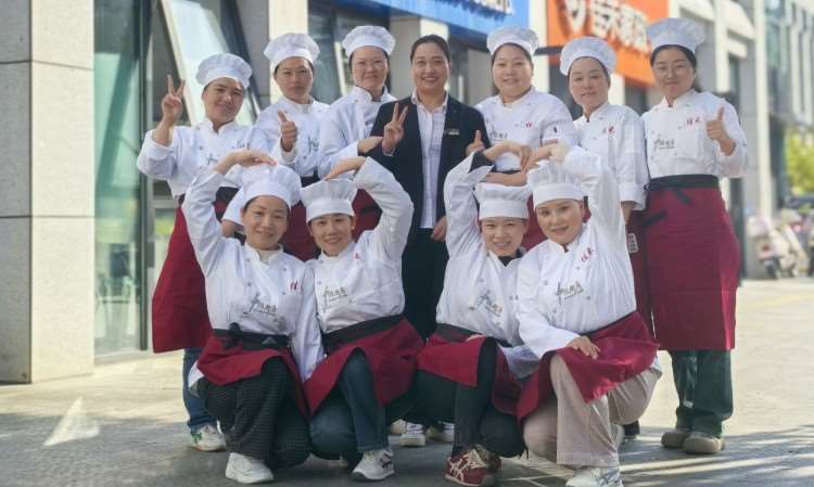 学员