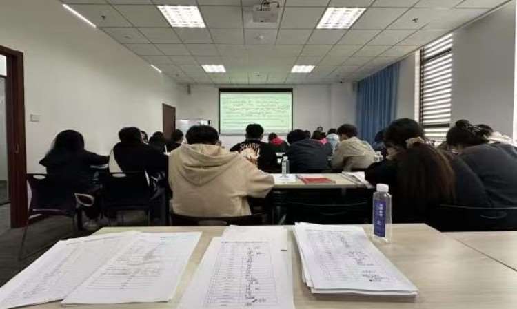 上课照片