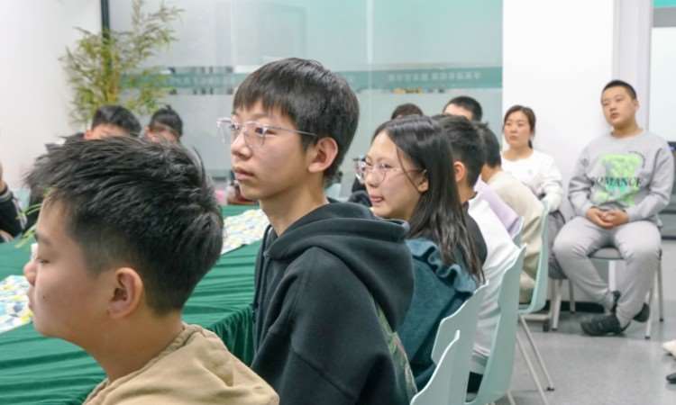 上课