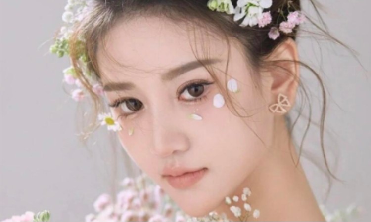 美妆作品