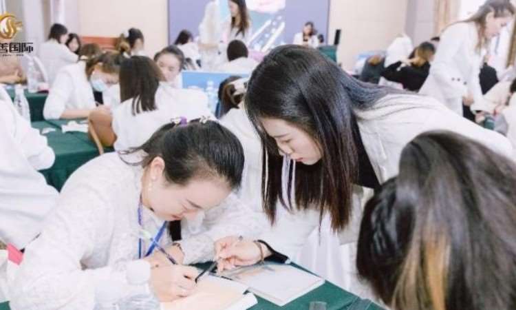 上课