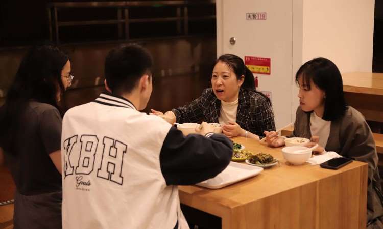 食堂