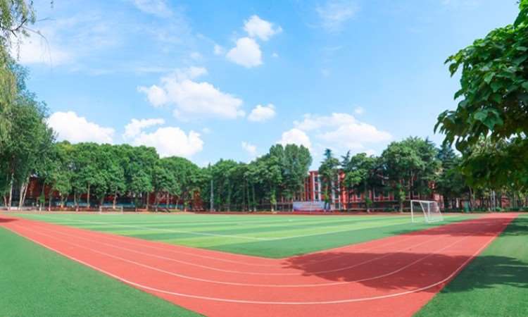 学校操场