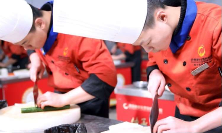 中餐学生上课