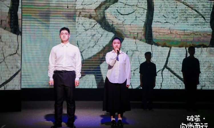 汇演朗诵照片