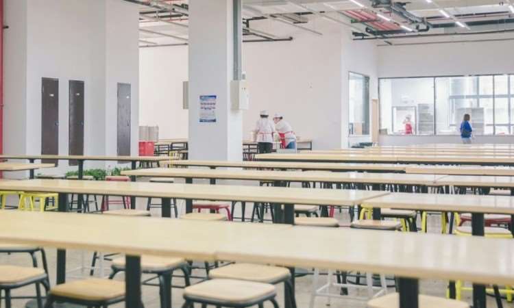 富春校区环境图