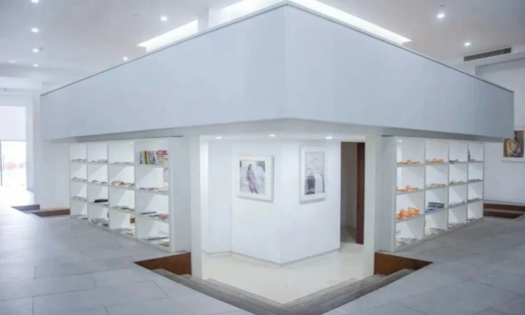 富春校区环境图