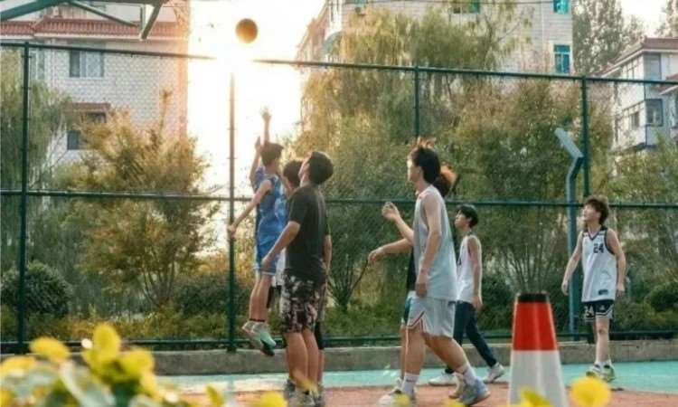 富春校区环境图