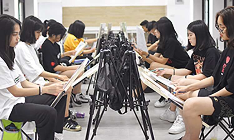 厦门美术联考培训课程