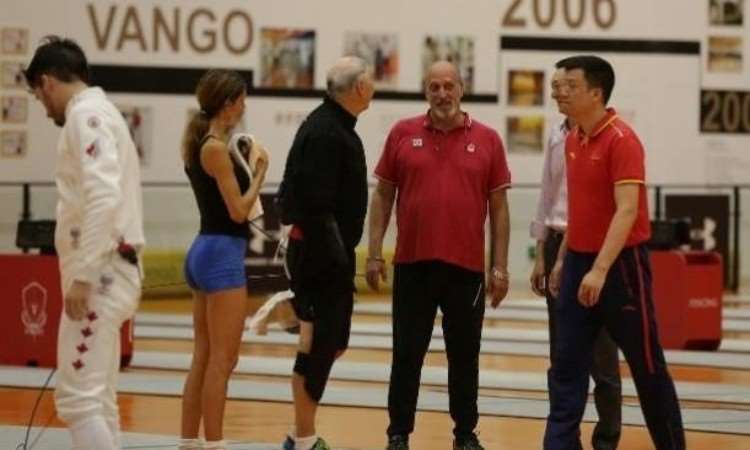 万国击剑老师交流和指导