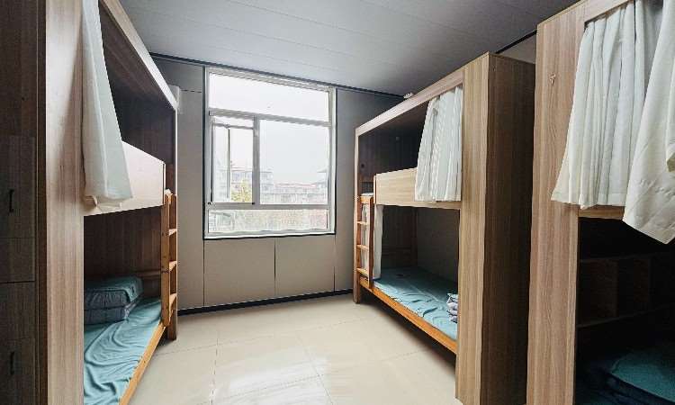 独立卫浴太空舱宿舍