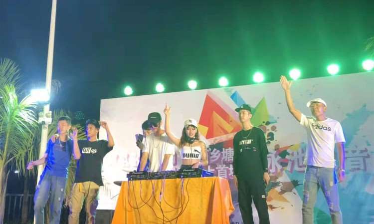 毕业上班学员照片