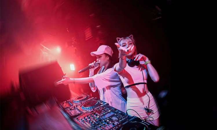 毕业上班学员照片