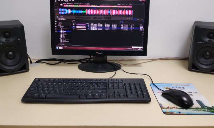 DJ机房（教室）设备图片