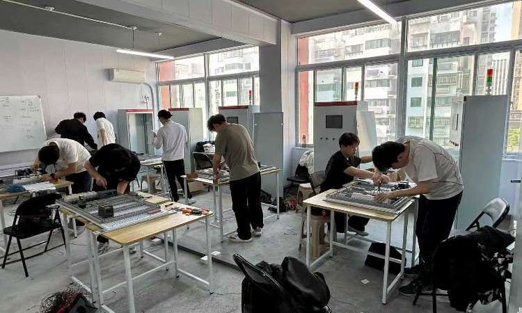 上课照片