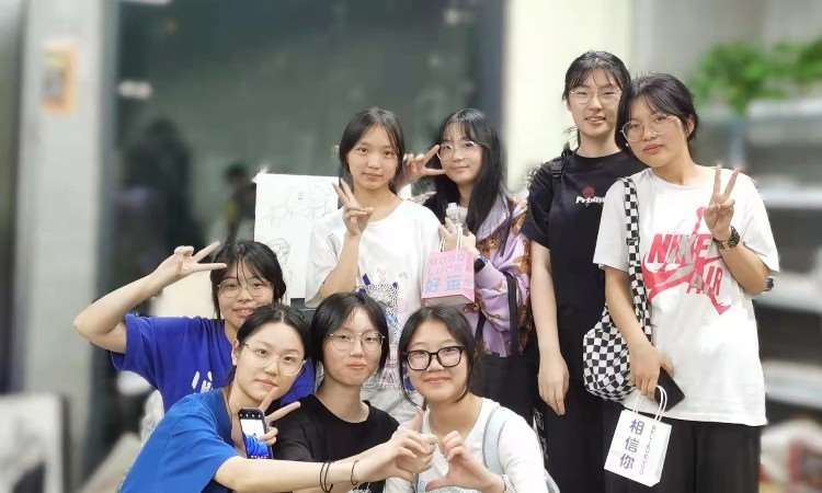 生日会