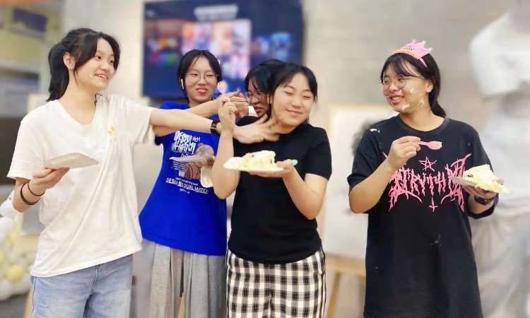 生日会