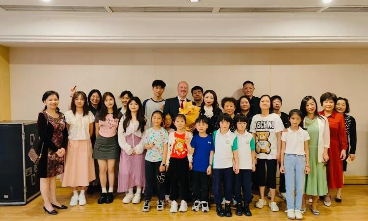米一伽2024年David Bruce Place专家音乐讲座