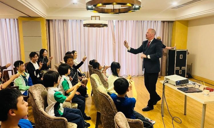 米一伽2024年David Bruce Place专家音乐讲座