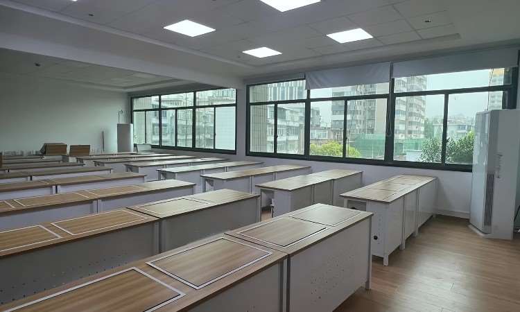 学校环境