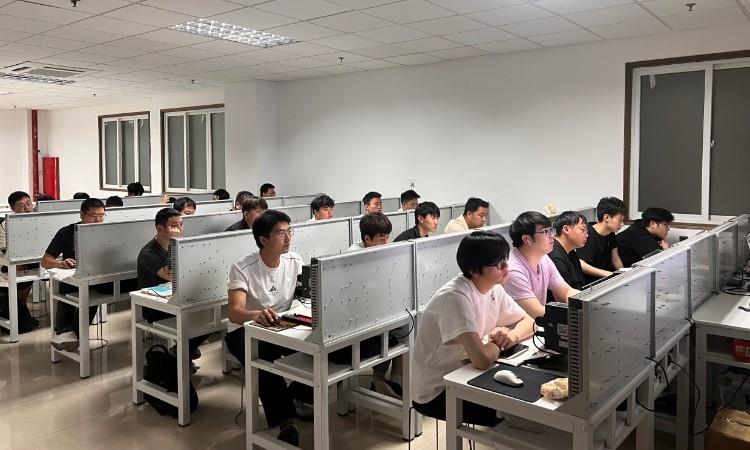 上课照片