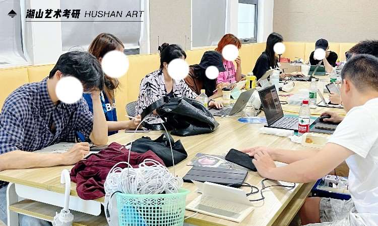 公共艺术上课照片