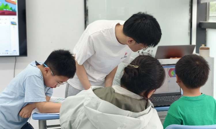 师生互动