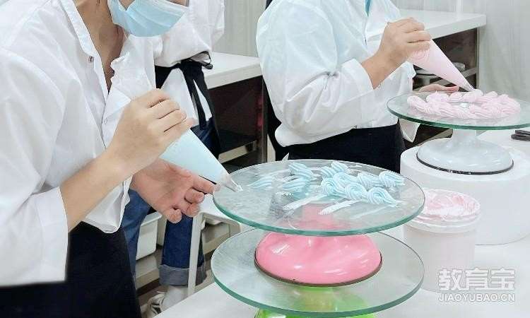 蛋糕制作