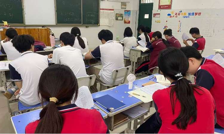 上课照片